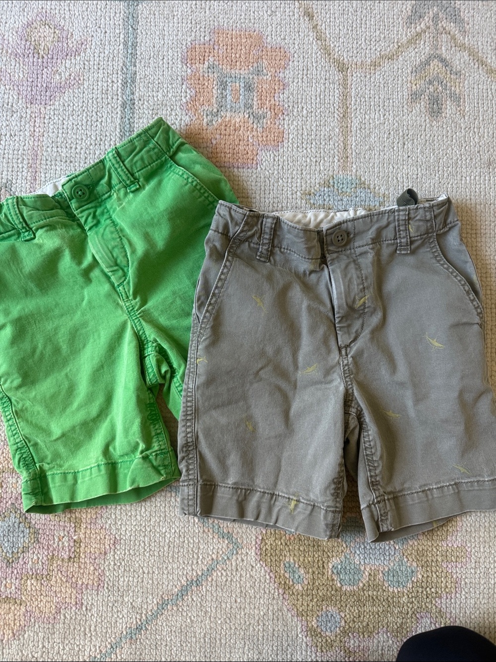 GAP Boys Green and Gray Cotton Shorts Set